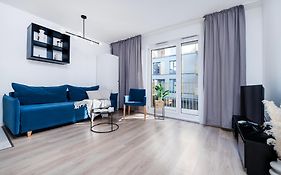 Apartamenty Fuzja - Komfortowe Mieszkania Blisko Centrum Lodzi Garaz