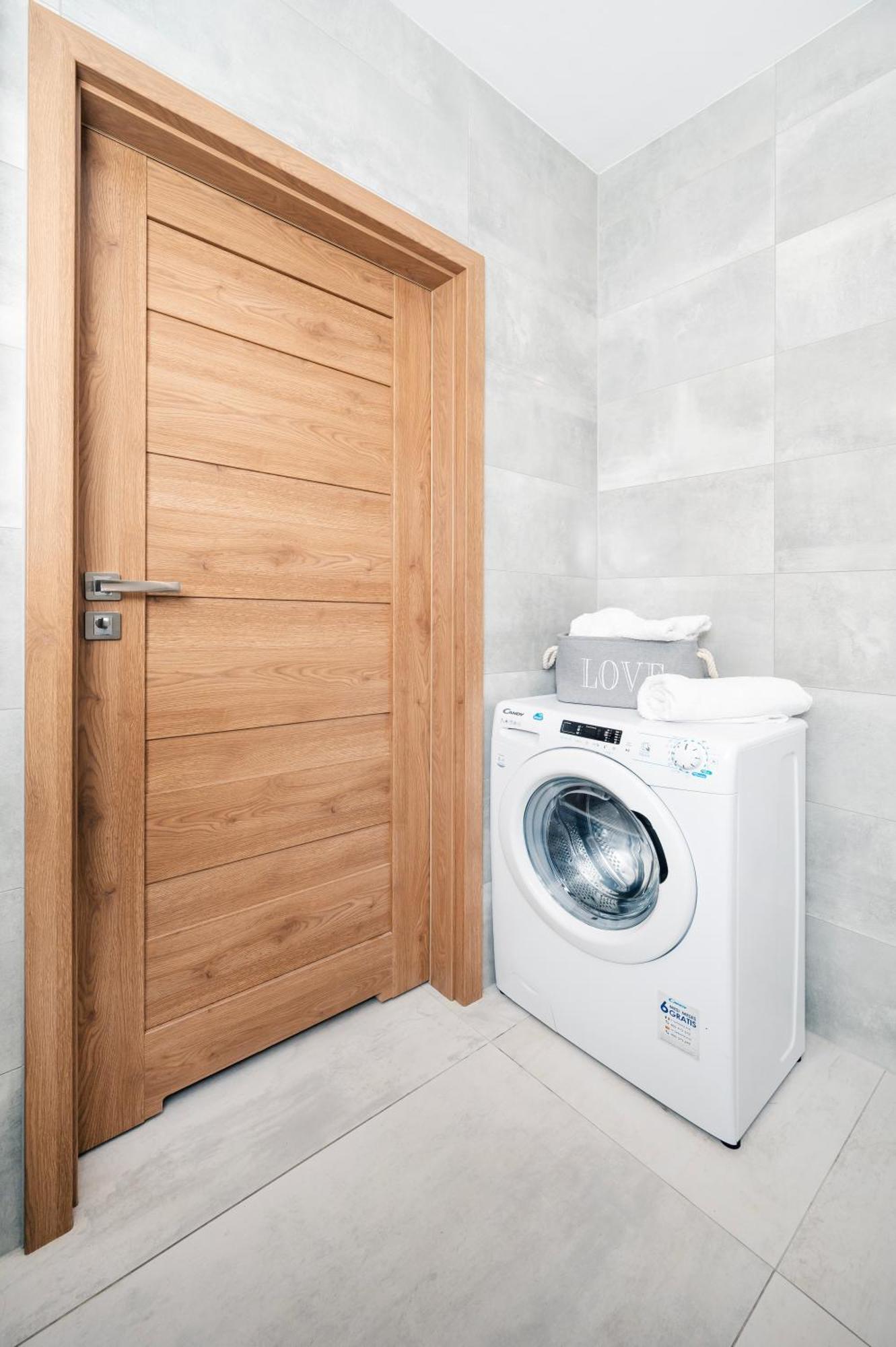 Apartamenty Fuzja - Komfortowe Mieszkania Blisko Centrum Lodzi Garaz Экстерьер фото
